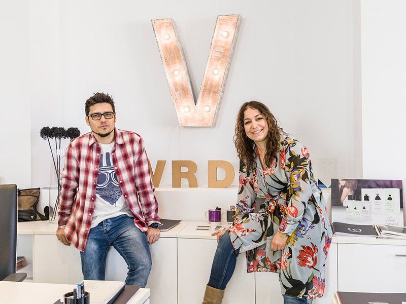 Los socios de Veridika en el estudio